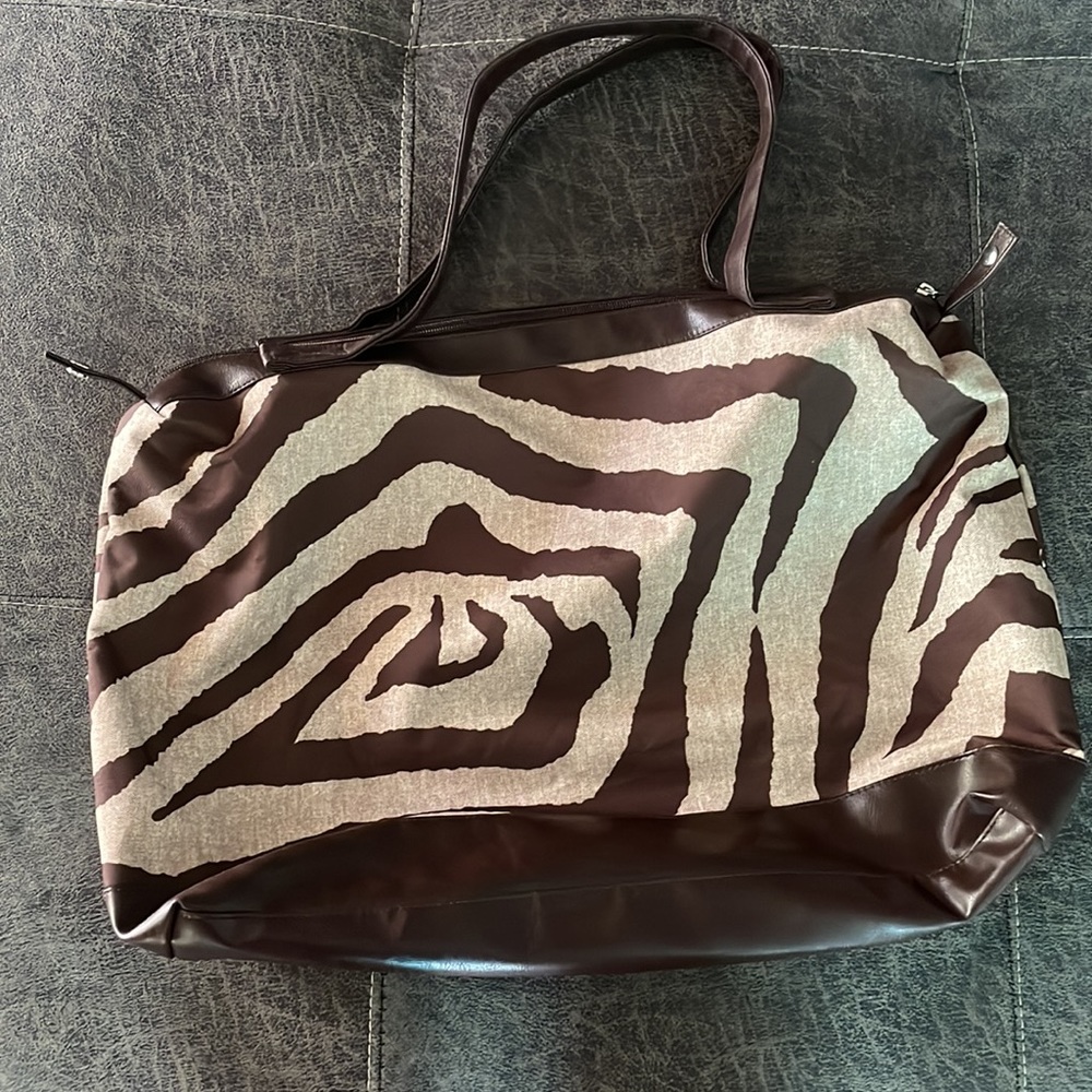 Brown Zebra Tote 🦓